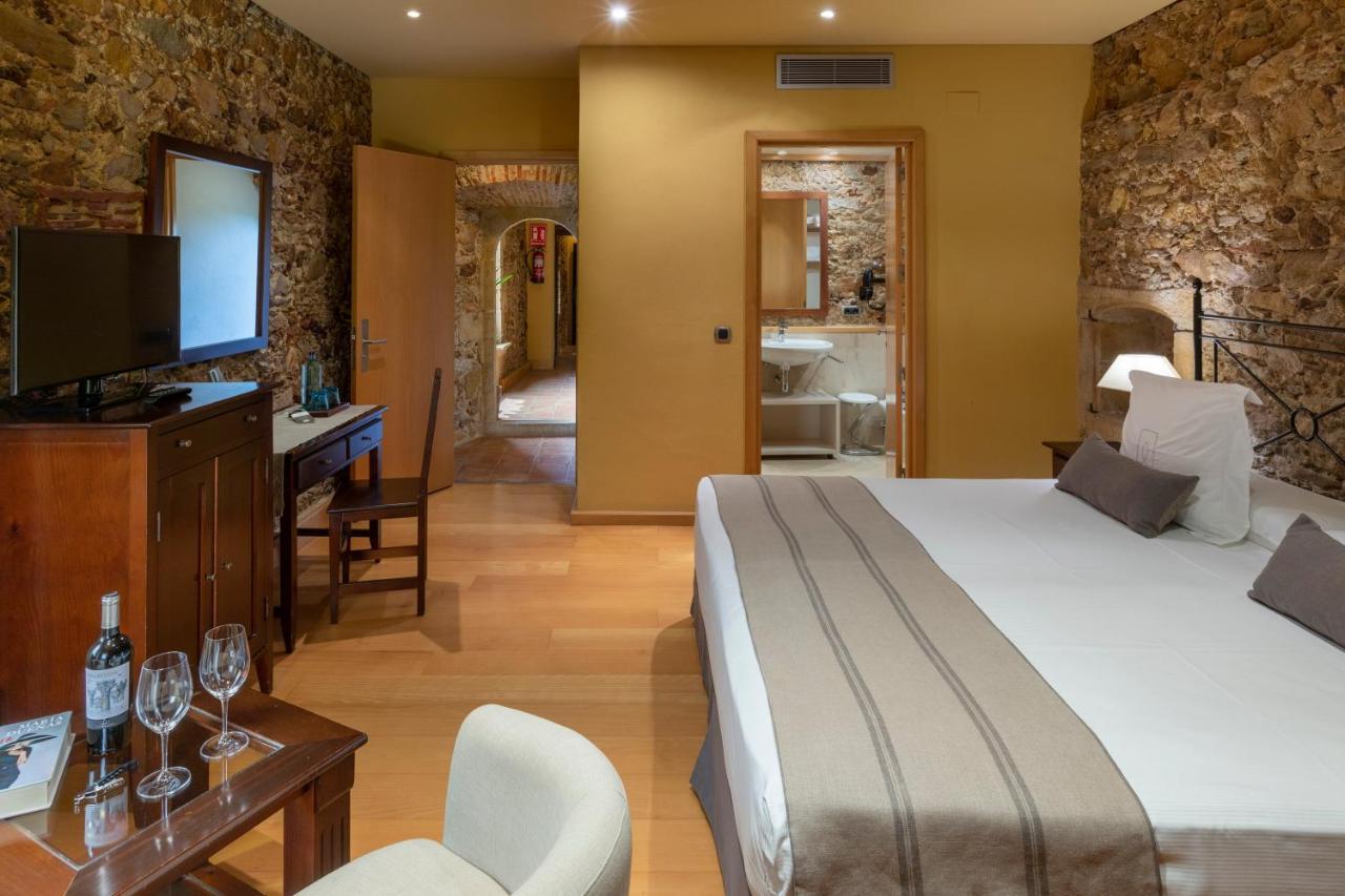 Es Portal Restaurant I Hotel Boutique - Adults Only 팔스 외부 사진