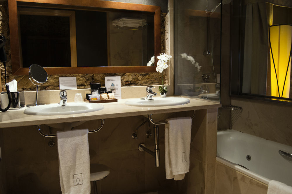 Es Portal Restaurant I Hotel Boutique - Adults Only 팔스 외부 사진
